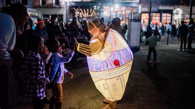 Golden Brown costume. Photo by Lindsay Tatman.